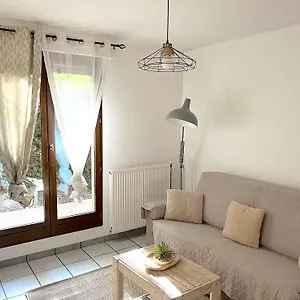 Studio Lumineux à Appartement
